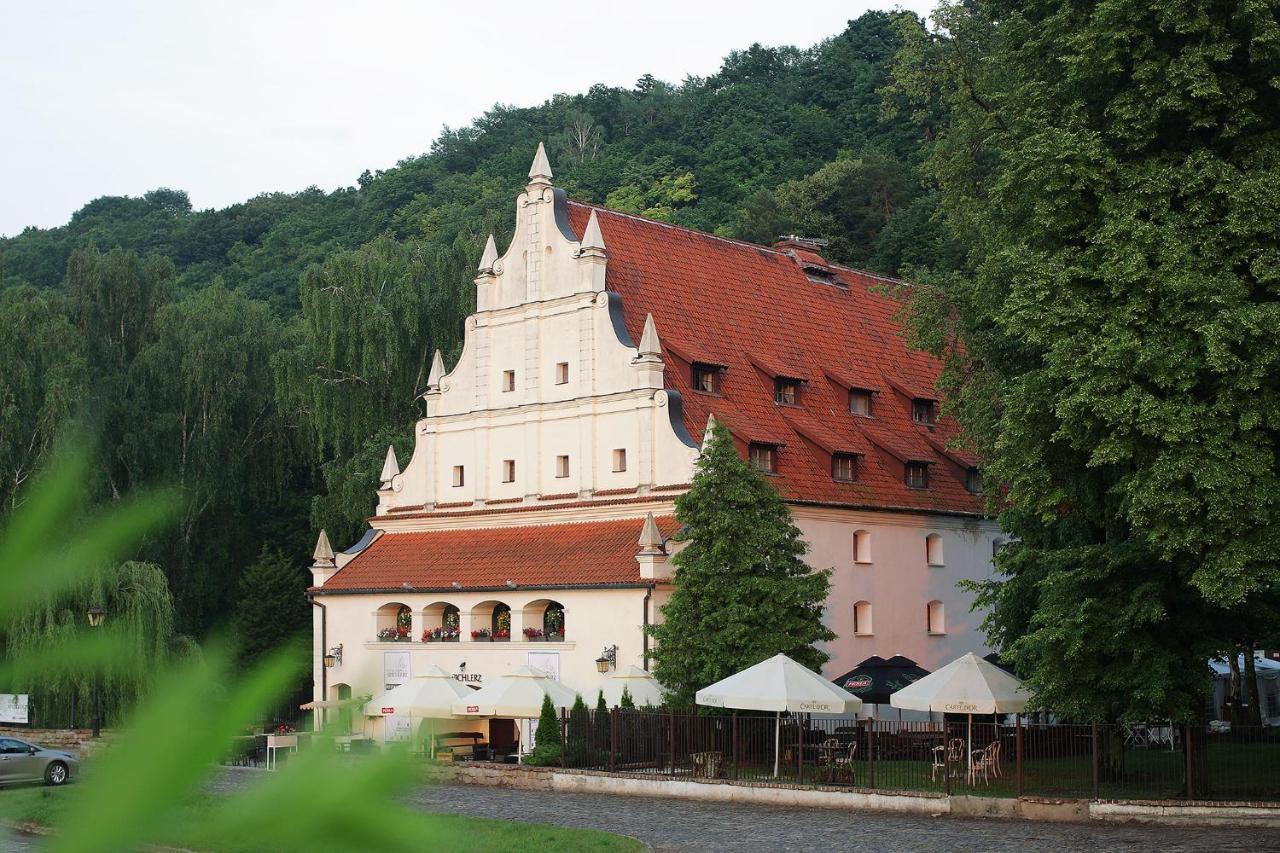 Spichlerz Na Krakowskiej Kazimierz Dolny Exterior photo